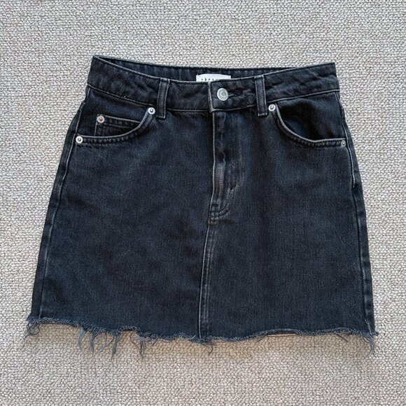 Top Shop Black Denim Mini Skirt. - Picture 2 of 4